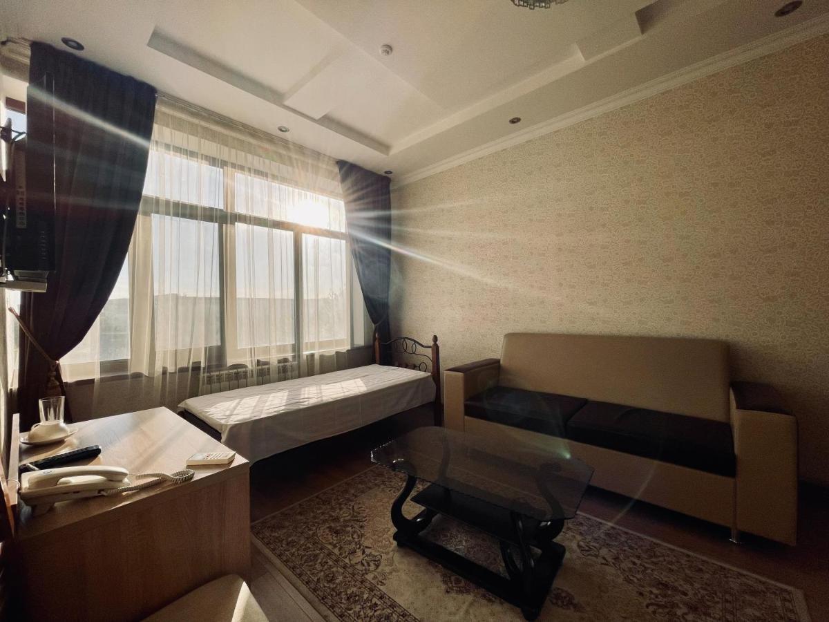 Достык Hotel Kyzylorda Exterior photo
